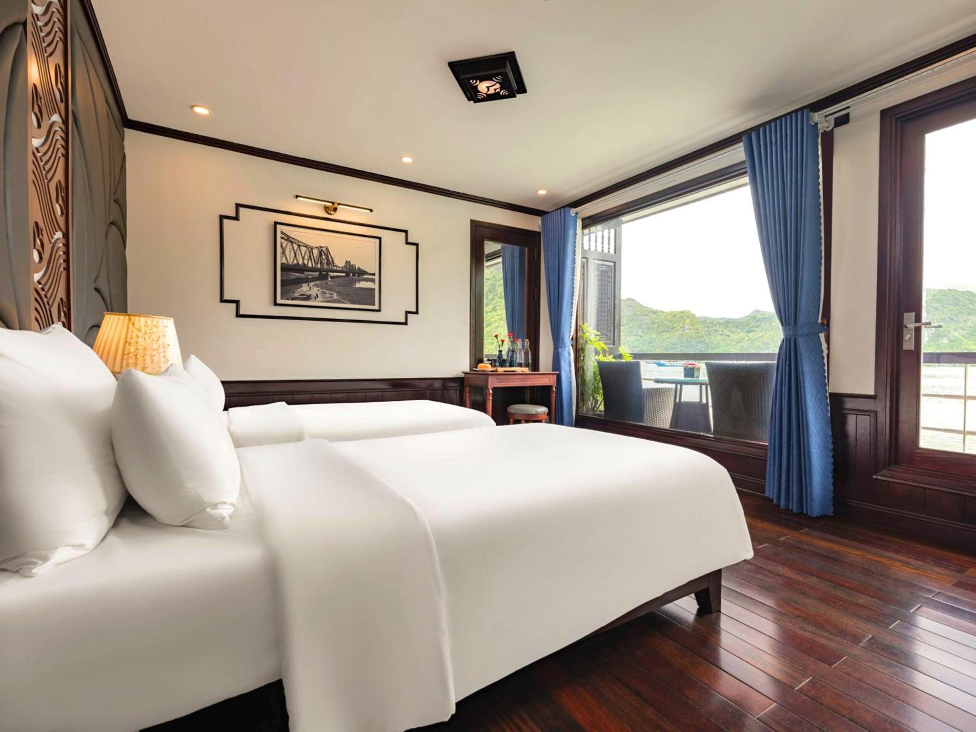 Le Journey Elegance Cruise Hotel Ha Long Exterior photo